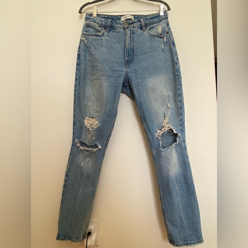 Abercrombie Curve Love Straight Fit Jeans